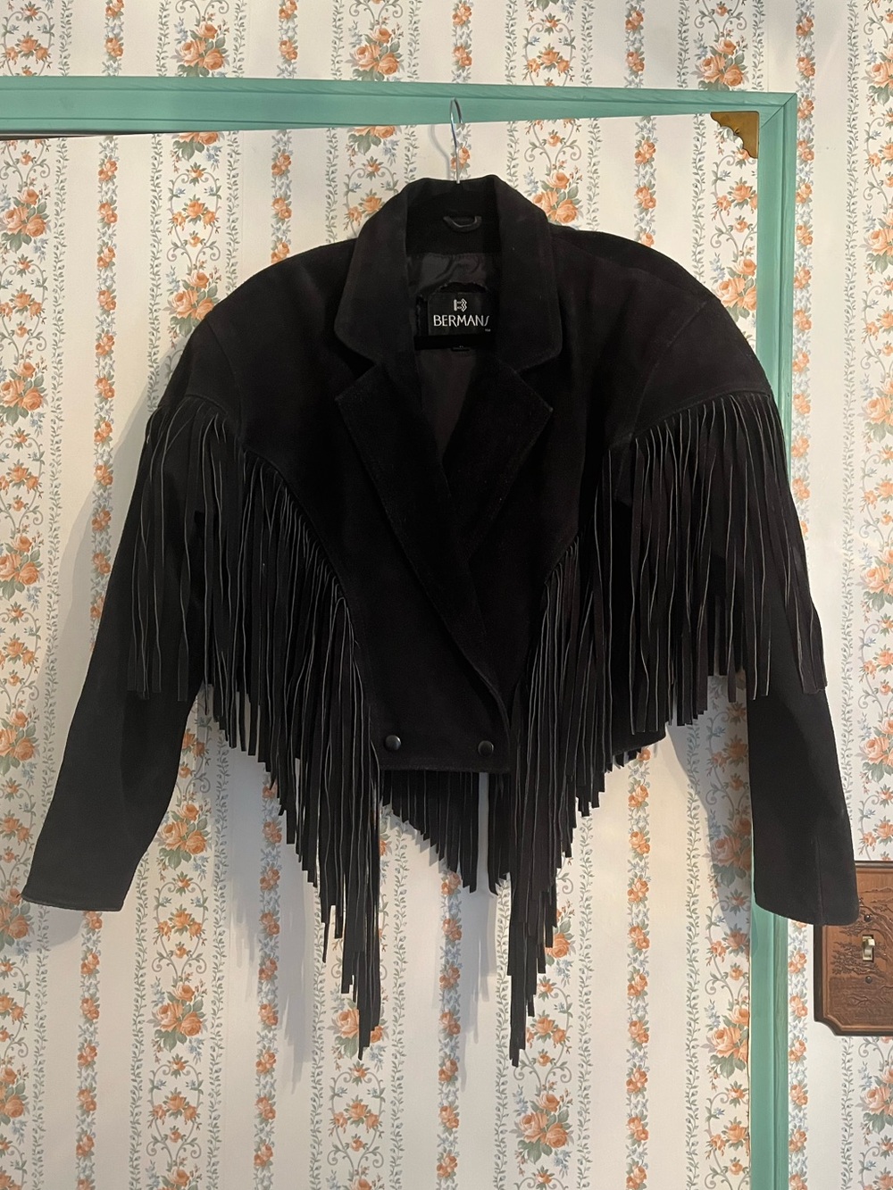 Vintage Black 100% Leather Suede Fringe Jacket
